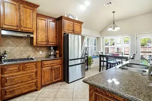 5905 Cripple Creek Tr, North Richland Hills, TX 76180 - Photo 13