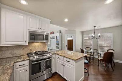 1239 Falcon Trail, Bedford, TX 76021 - Photo 11