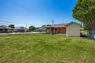 500 N 5th St, Gunter, TX 75058 - Photo 11