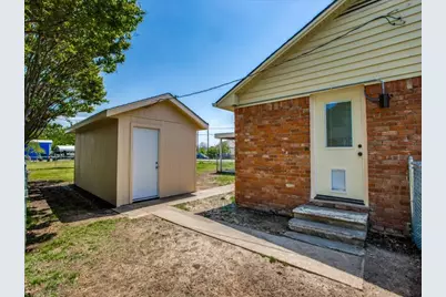 500 N 5th Street, Gunter, TX 75058 - Photo 9