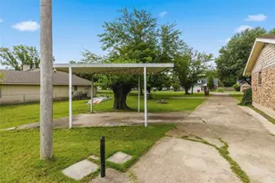 408 E Mulberry St, Leonard, TX 75452 - Photo 5