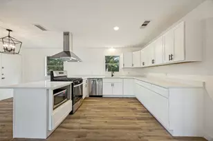 2415 W Morton St, Denison, TX 75020 - Photo 9