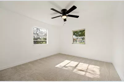 2415 W Morton Street, Denison, TX 75020 - Photo 17