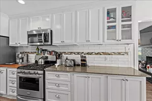 7025 Constitution Dr, Watauga, TX 76148 - Photo 11