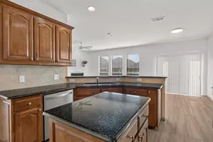 12129 Walden Wood Dr, Fort Worth, TX 76244 - Photo 13