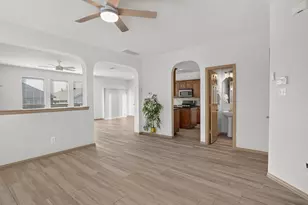 12129 Walden Wood Dr, Fort Worth, TX 76244 - Photo 3