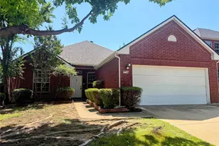 9736 Indian Canyon Dr, Plano, TX 75025 - Photo 1