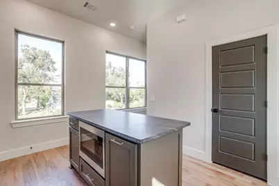 2820 Weisenberger Street #110, Fort Worth, TX 76107 - Photo 13