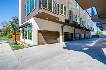2820 Weisenberger Street #110, Fort Worth, TX 76107 - Photo 35