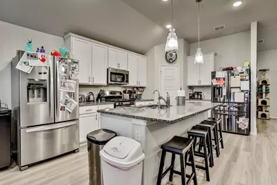 8713 Rock Hibiscus Drive, Fort Worth, TX 76131 - Photo 7