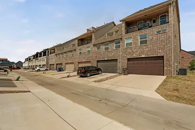1914 Melinda Lane, Farmers Branch, TX 75234 - Photo 29