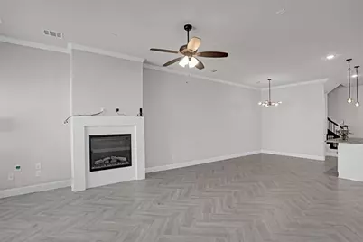1914 Melinda Lane, Farmers Branch, TX 75234 - Photo 3
