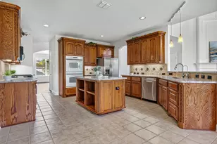 9024 Fox Hollow Tr, Irving, TX 75063 - Photo 7