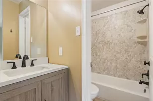 1325 Speight Ave, Waco, TX 76706 - Photo 19