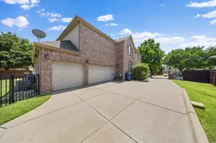 10624 Star Meadow Dr, Frisco, TX 75033 - Photo 37
