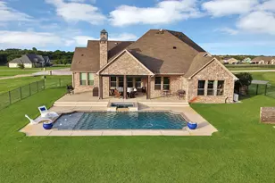 9688 Whispering Creek Ter, Grandview, TX 76050 - Photo 35