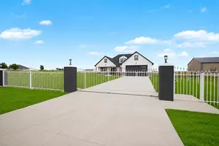 3964 Co Rd 200, Valley View, TX 76272 - Photo 23