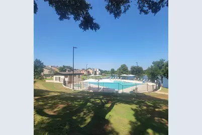 2908 Shady Lake Circle, Carrollton, TX 75006 - Photo 17