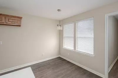640 W Marshall Street, Van Alstyne, TX 75495 - Photo 5