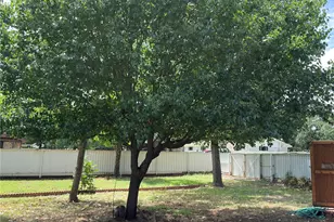 3103 N Oak Ave, Mineral Wells, TX 76067 - Photo 5