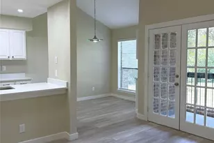 7525 Holly Hill Dr, Dallas, TX 75231 - Photo 9
