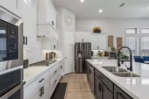 3304 Honey Suckle Ln, Little Elm, TX 75068 - Photo 7