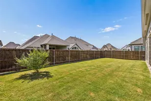 3304 Honey Suckle Ln, Little Elm, TX 75068 - Photo 35