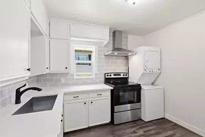 707 W Water Street, Weatherford, TX 76086 - Photo 9