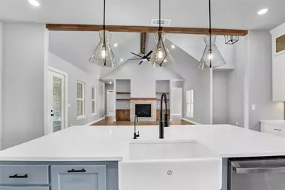 544 Aermotor Loop, Weatherford, TX 76085 - Photo 5