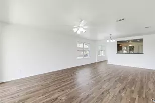 7542 Birmingham Forest Dr, Frisco, TX 75036 - Photo 17