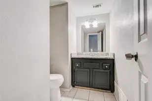 2904 S Fielder Rd, Arlington, TX 76015 - Photo 13