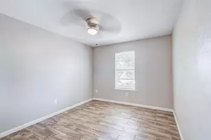 2904 S Fielder Rd, Arlington, TX 76015 - Photo 17