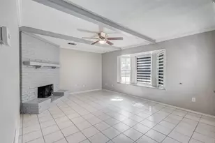 2904 S Fielder Rd, Arlington, TX 76015 - Photo 5