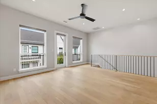 131 Gdn Ct E, Arlington, TX 76013 - Photo 7