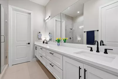 131 Garden Court E, Arlington, TX 76013 - Photo 11