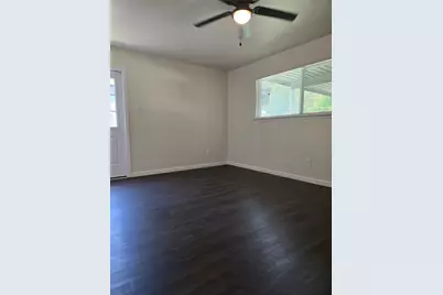 500 Magnolia Street #B, Arlington, TX 76012 - Photo 5