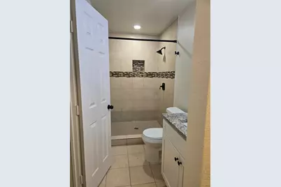 500 Magnolia Street #B, Arlington, TX 76012 - Photo 11