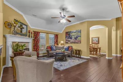 4512 Seventeen Lakes Court, Fort Worth, TX 76262 - Photo 9