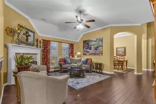 4512 Seventeen Lakes Ct, Fort Worth, TX 76262 - Photo 9