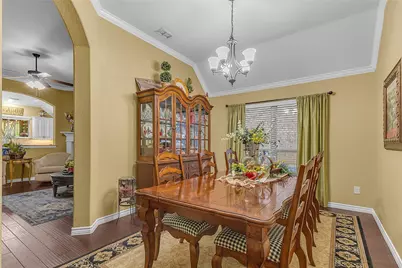 4512 Seventeen Lakes Court, Fort Worth, TX 76262 - Photo 5