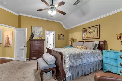 4512 Seventeen Lakes Court, Fort Worth, TX 76262 - Photo 17
