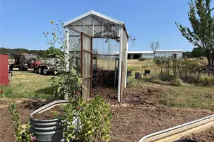 706 Co Rd 4599, Boyd, TX 76023 - Photo 23