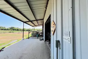 706 Co Rd 4599, Boyd, TX 76023 - Photo 29