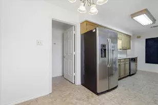 1815 Wisteria St, Denton, TX 76205 - Photo 9