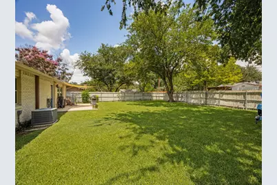 922 Forreston Drive, Richardson, TX 75080 - Photo 23