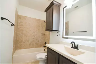 516 Four Stones Boulevard, Lewisville, TX 75056 - Photo 15