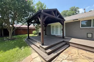 3158 Newcastle Dr, Dallas, TX 75220 - Photo 17