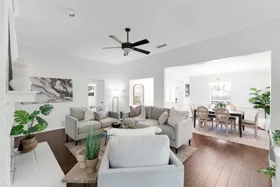 2600 Summertree Drive, Carrollton, TX 75006 - Photo 5