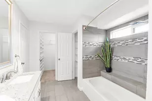 2600 Summertree Dr, Carrollton, TX 75006 - Photo 23