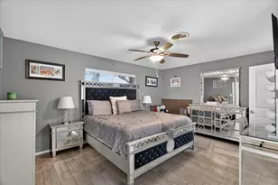 1317 W Redbud Dr, Hurst, TX 76053 - Photo 25